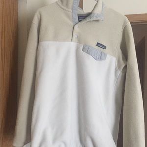 Cream and white Patagonia fleece